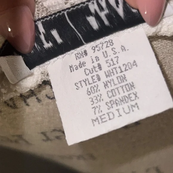 WHBM Vintage lace shortsleeve ivory cream white blouse Size Medium Style WHT1204 - Picture 7 of 7